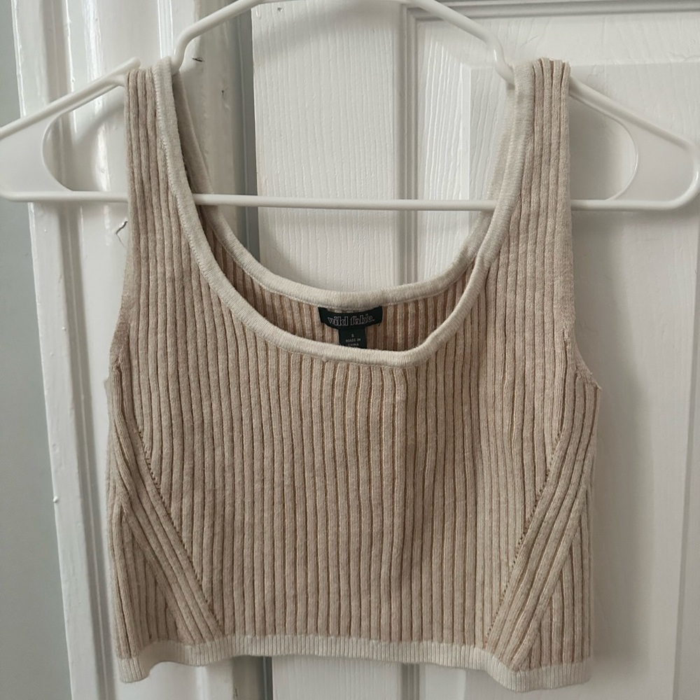 Wild Fable cropped sweater tank top crop top - size S